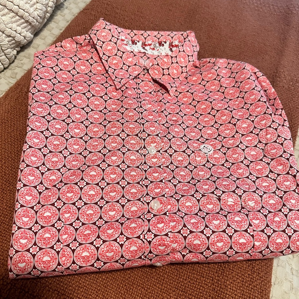 Women’s Button Up